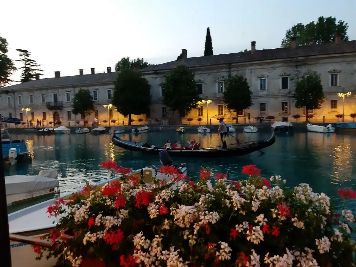 Villa Marianna Garda Lake Peschiera del Garda 0*,  Italy